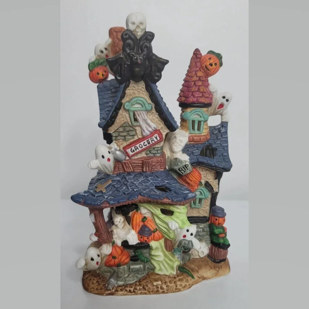 Vintage Spooky Hollow Grocery Store Porcelain Halloween Village House No Light‎